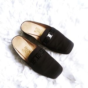 Salvatore Ferragamo black loafers canvas girls